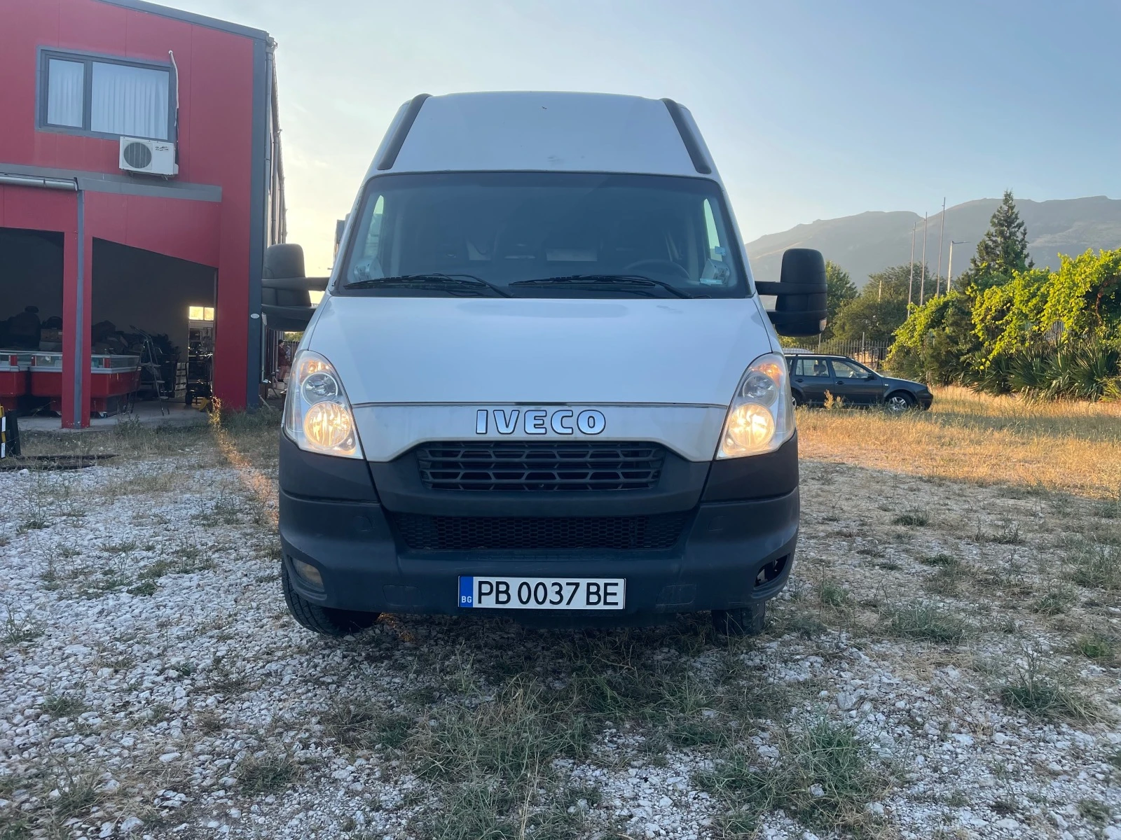 Iveco 35c17 3.0 Бкат  КЛИМА - изображение 2