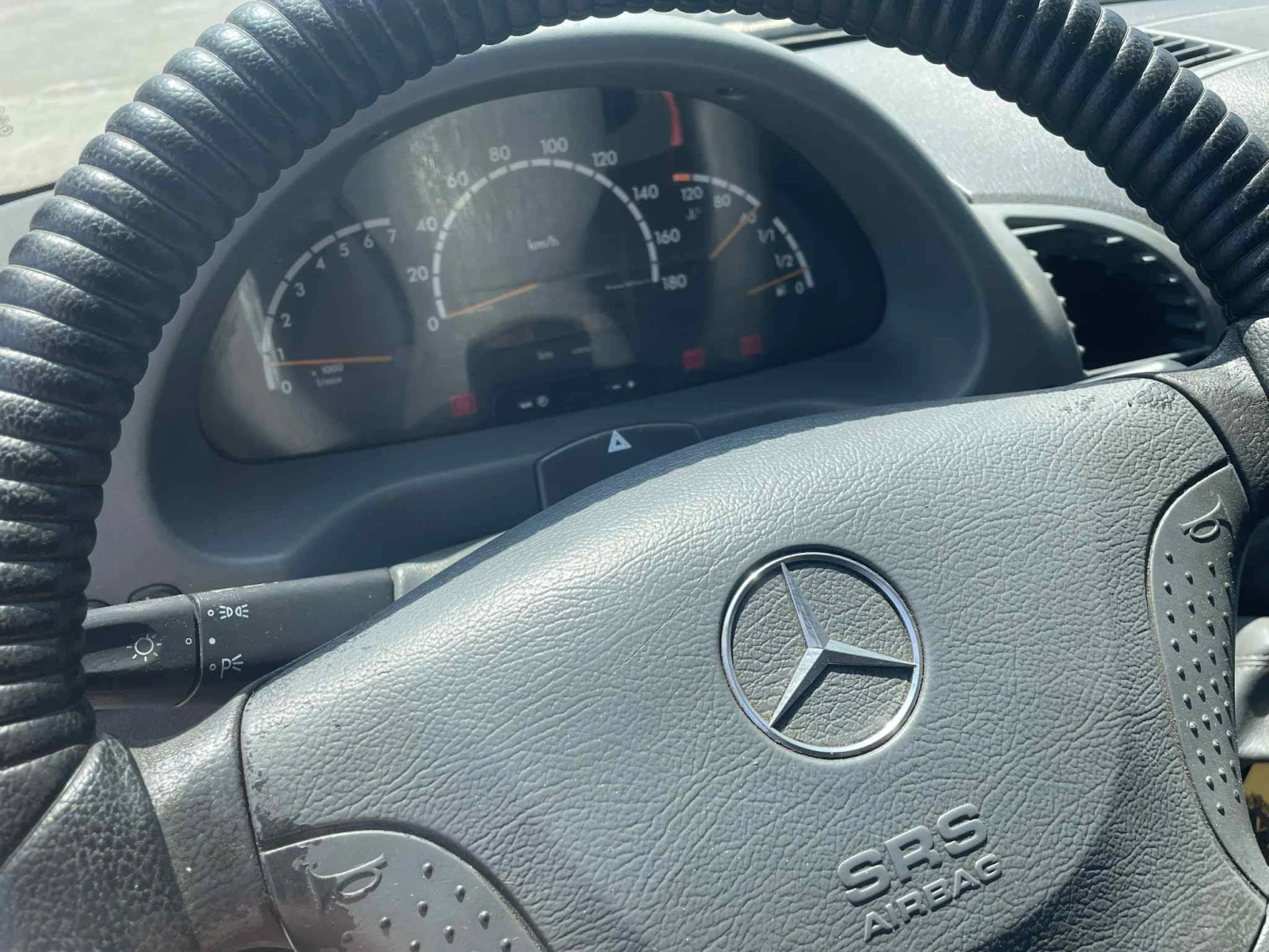 Mercedes-Benz 416 ХЛАДИЛЕН - изображение 10
