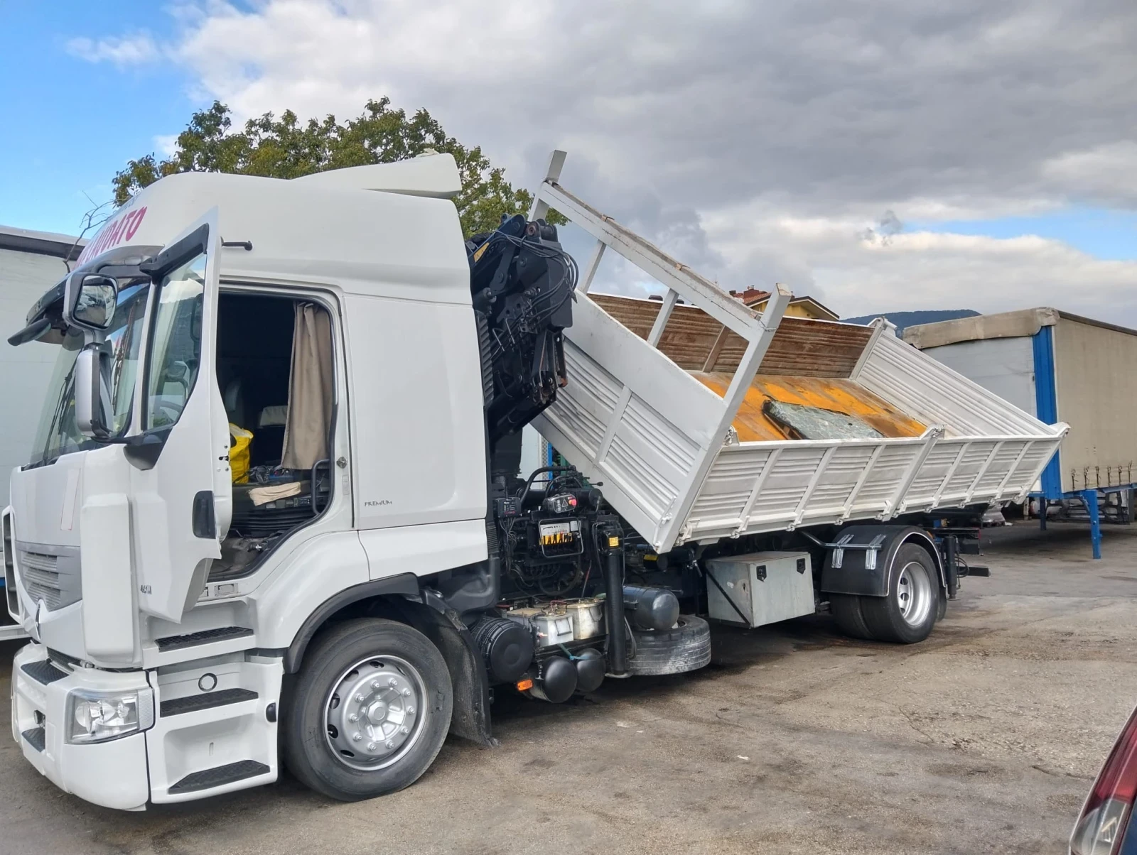 Renault Premium  - изображение 6
