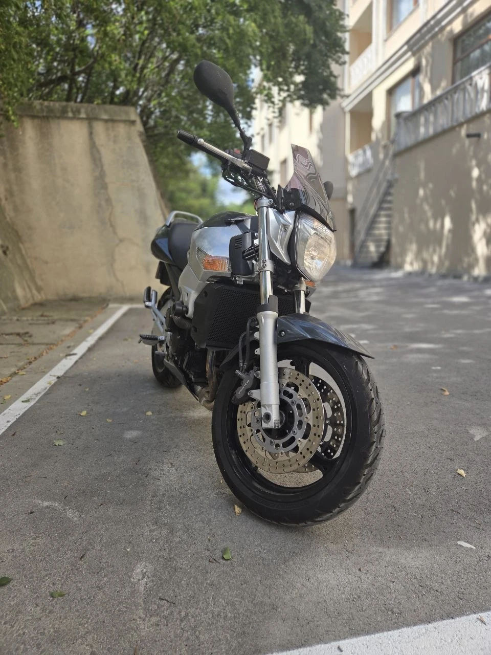 Suzuki Gsr 2007 | Напълно обслужен | Michelin Road 6, снимка 10 - Мотоциклети и мототехника - 55937948