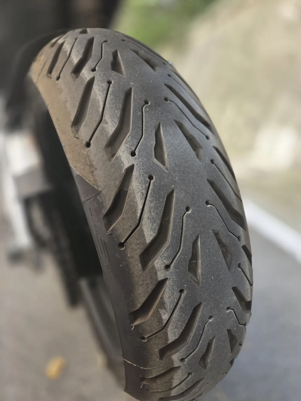 Suzuki Gsr 2007 | Напълно обслужен | Michelin Road 6, снимка 7 - Мотоциклети и мототехника - 55937948