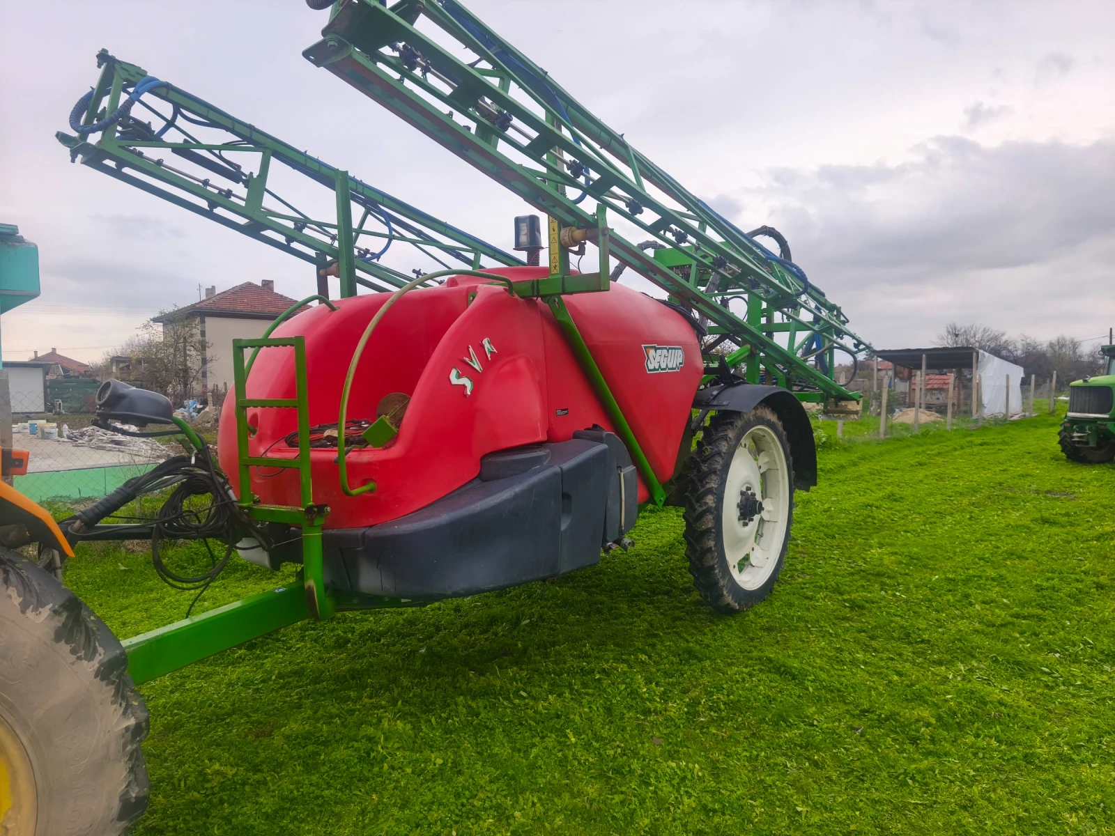 Пръскачка Caruelle Seguip SVX 320 - изображение 2