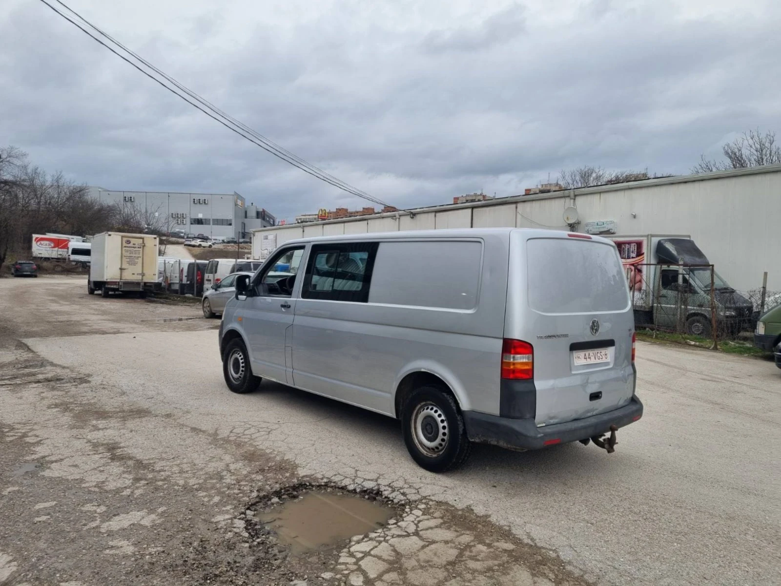 Кемпер VW Т5 Transporter, снимка 6 - Каравани и кемпери - 53850670