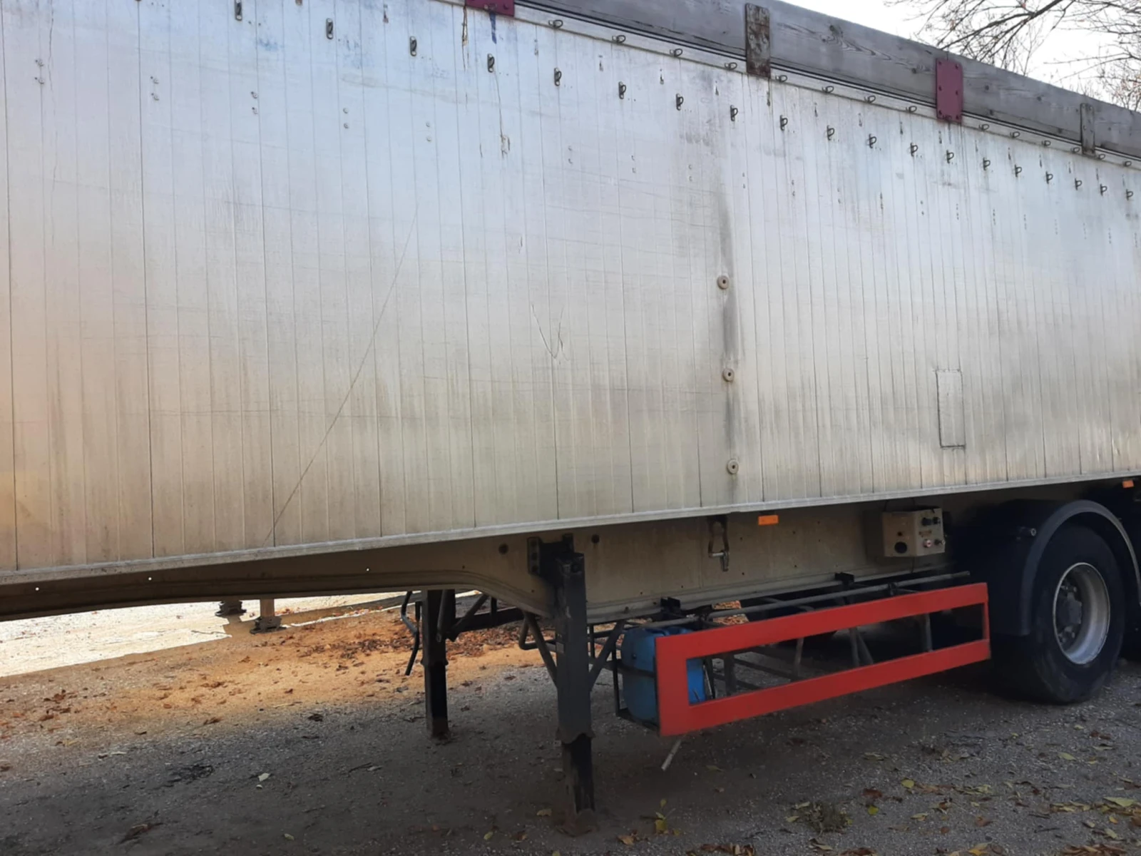 Полуремарке Benalu, снимка 6 - Ремаркета - 54949035