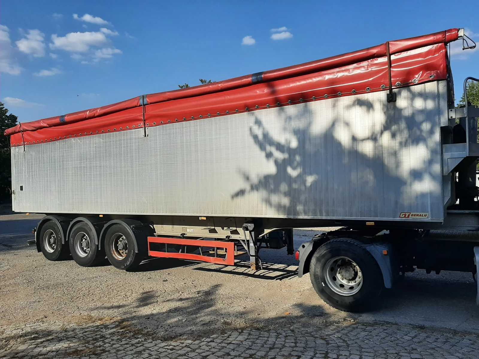 Полуремарке Benalu, снимка 3 - Ремаркета - 54949035