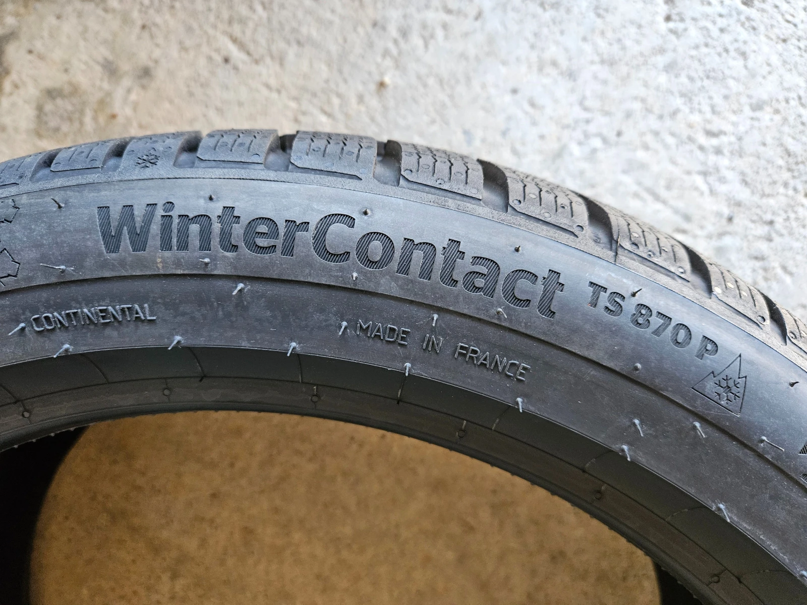  240/40R18 | Mobile.bg   11