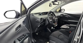 Toyota Prius 1.8 Хибрид, снимка 9