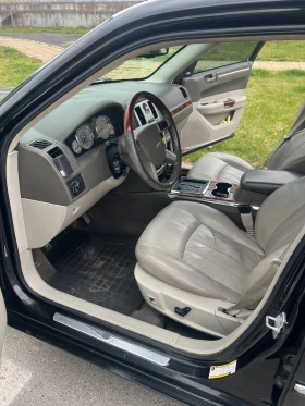 Chrysler 300c, снимка 8
