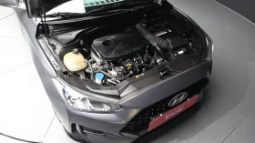 Hyundai Veloster  1.6 Turbo* ЛЮК* HUD* KEYLESS* ПОДГРЕВ ВОЛАН* КРАЙН, снимка 6