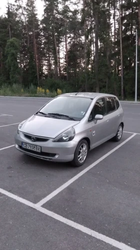 Обява за продажба на Honda Jazz Автоматик със Работещ климатик на газ  ~1 000 лв. - изображение 1