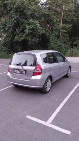 Обява за продажба на Honda Jazz Автоматик със Работещ климатик на газ  ~1 000 лв. - изображение 3