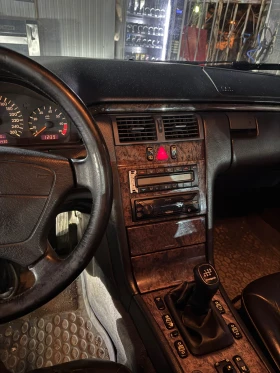 Mercedes-Benz E 200 S210 kompressor , снимка 6
