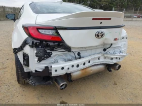 Toyota GR86 Premium - 21500 € / 42050.35 лв. - 19458495 6