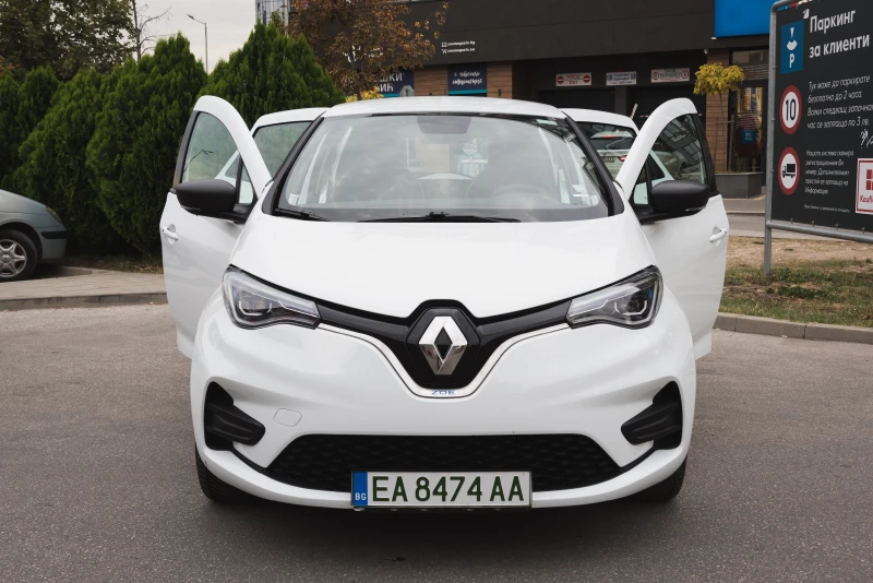 Renault Zoe, снимка 9 - Автомобили и джипове - 47414725