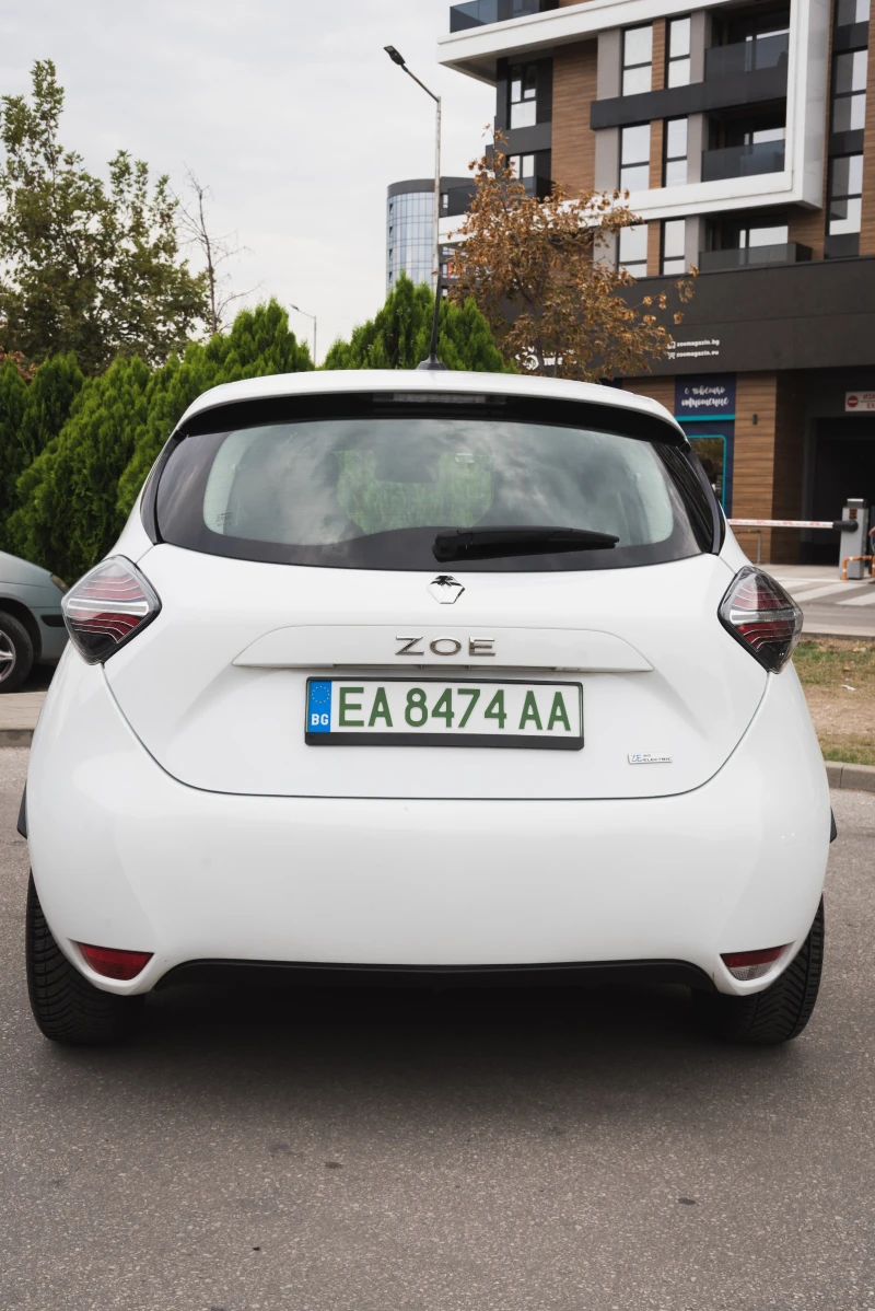 Renault Zoe, снимка 6 - Автомобили и джипове - 47414725