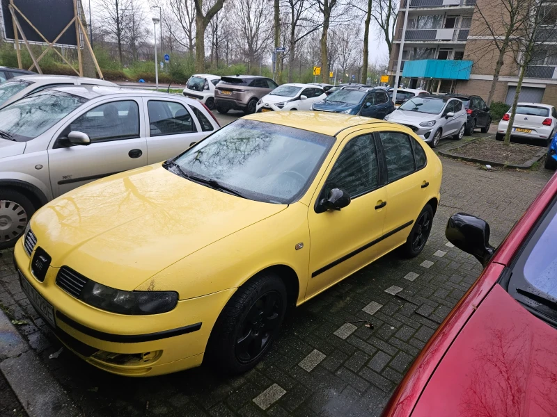 Seat Leon, снимка 12 - Автомобили и джипове - 47467877