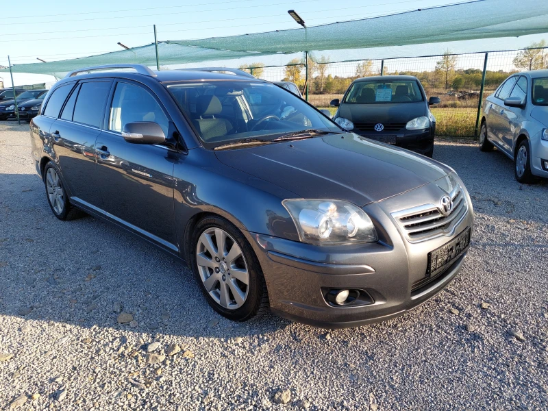 Toyota Avensis 2.2 D4D, снимка 3 - Автомобили и джипове - 47650145