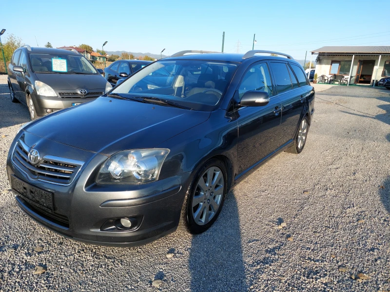 Toyota Avensis 2.2 D4D, снимка 1 - Автомобили и джипове - 47650145