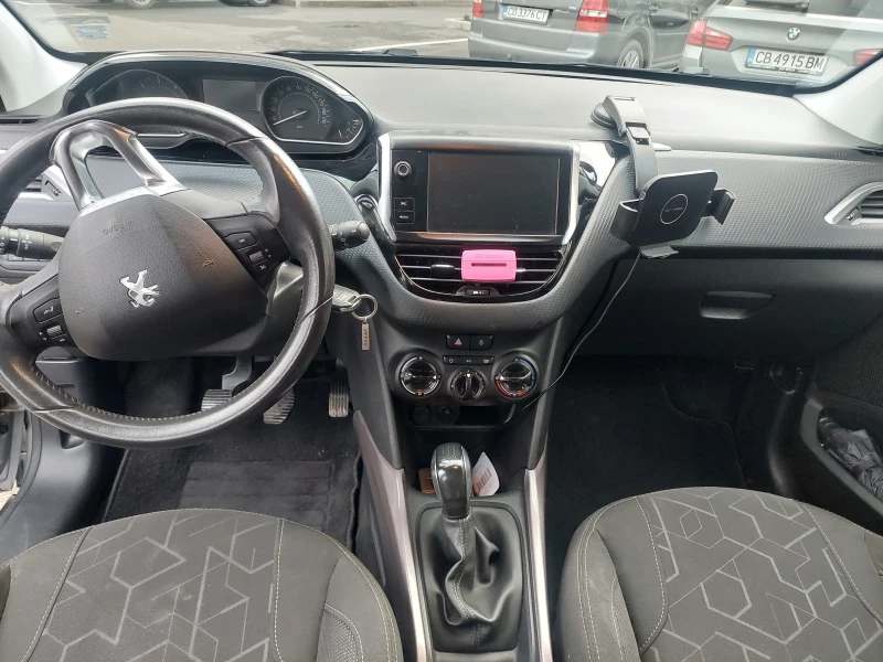 Peugeot 2008 1.6 HDI, снимка 12 - Автомобили и джипове - 50726276