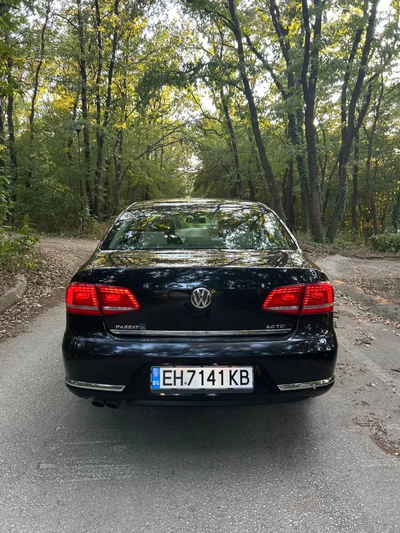 VW Passat, снимка 5 - Автомобили и джипове - 52365694