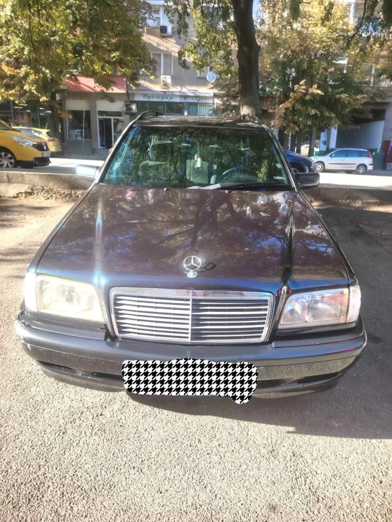 Mercedes-Benz C 180