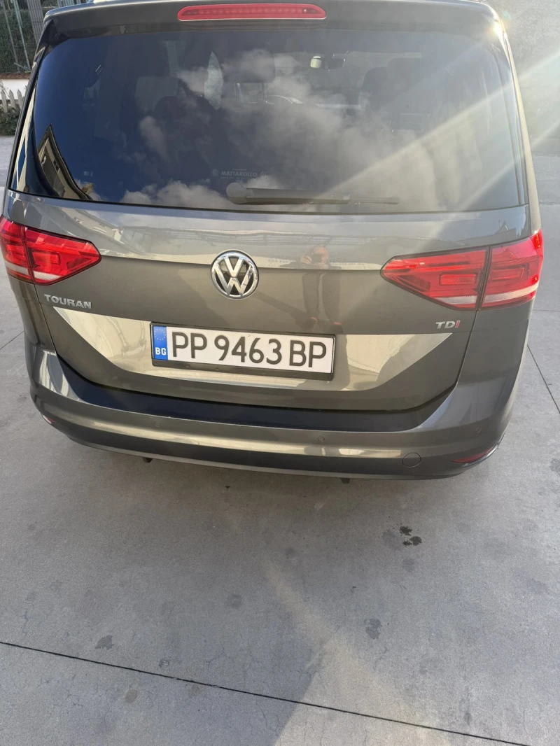 VW Touran, снимка 2 - Автомобили и джипове - 52614639