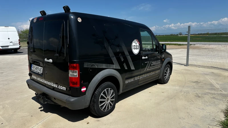 Ford Connect 1.8, снимка 4 - Автомобили и джипове - 53183514