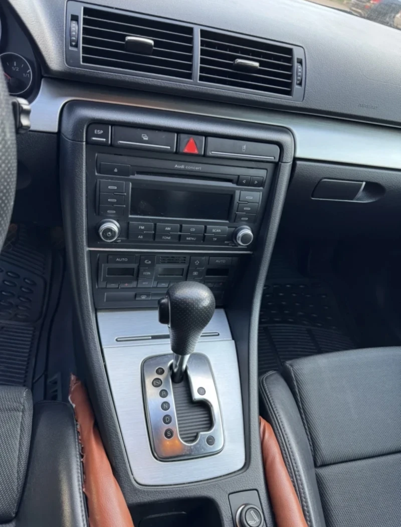 Audi A4 2.0 tdi, снимка 7 - Автомобили и джипове - 53328238