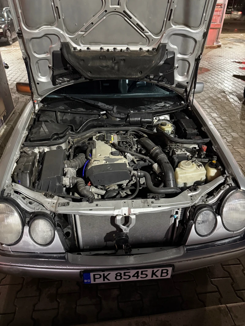 Mercedes-Benz E 200 S210 kompressor , снимка 13 - Автомобили и джипове - 53357433