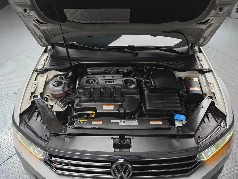 VW Passat 2.0 Tdi 4Motion Prestige - САМО 30% АВАНС, снимка 6 - Автомобили и джипове - 55737192