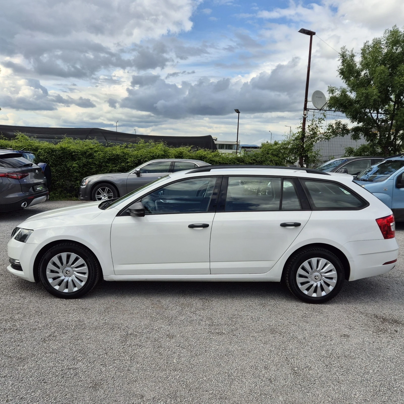 Skoda Octavia 1.6-TDI///EURO 6 - изображение 2