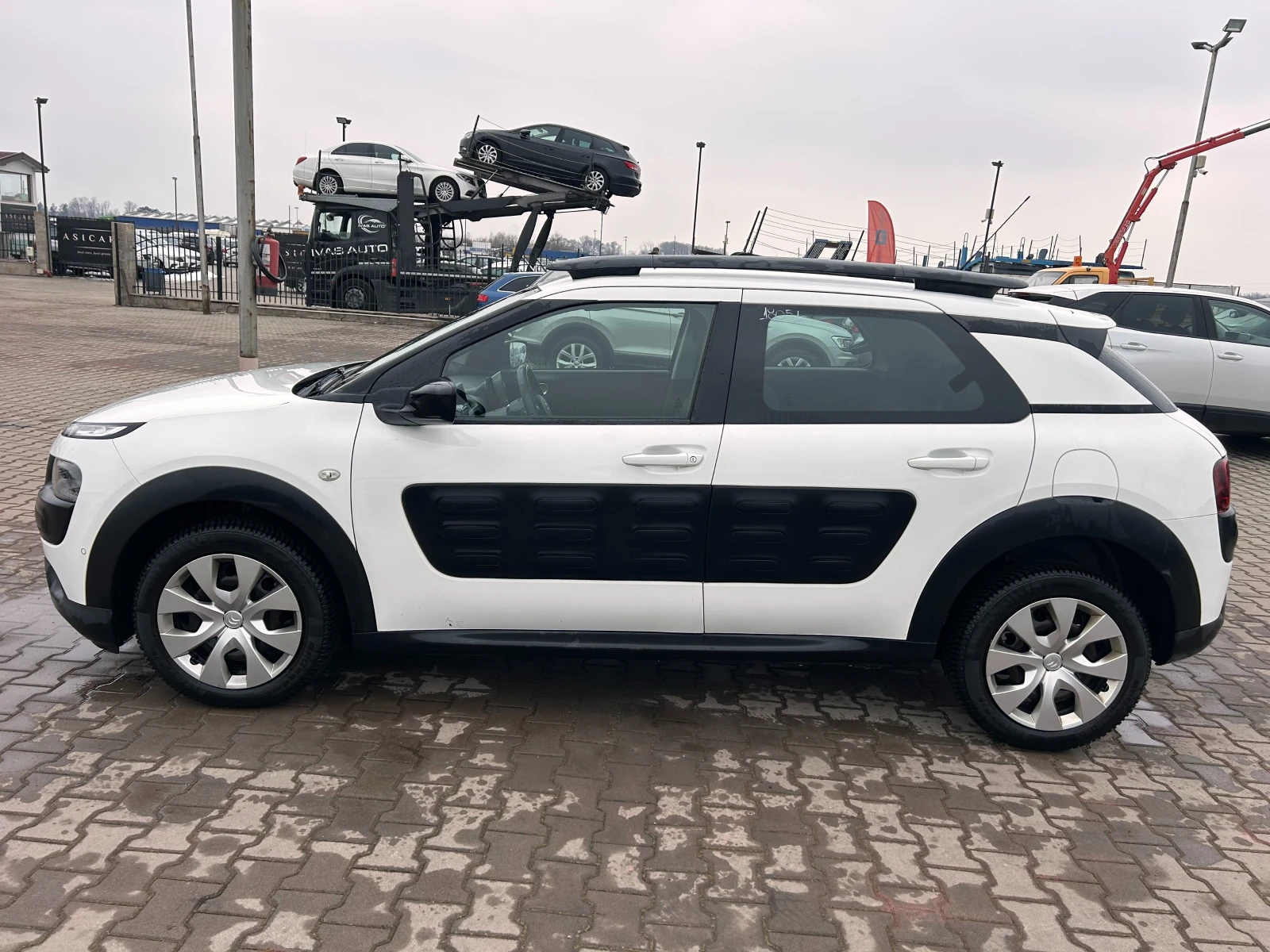 Citroen C4 Cactus 1.6HDI KAMERA EURO 6 - изображение 9