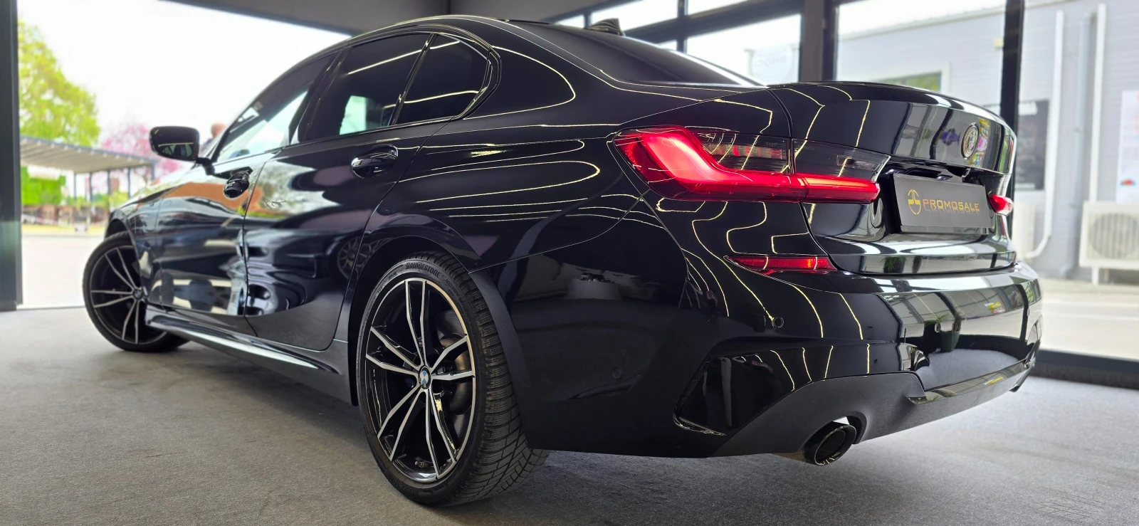 BMW 320 Individual * Laser * M package * Carplay - изображение 6