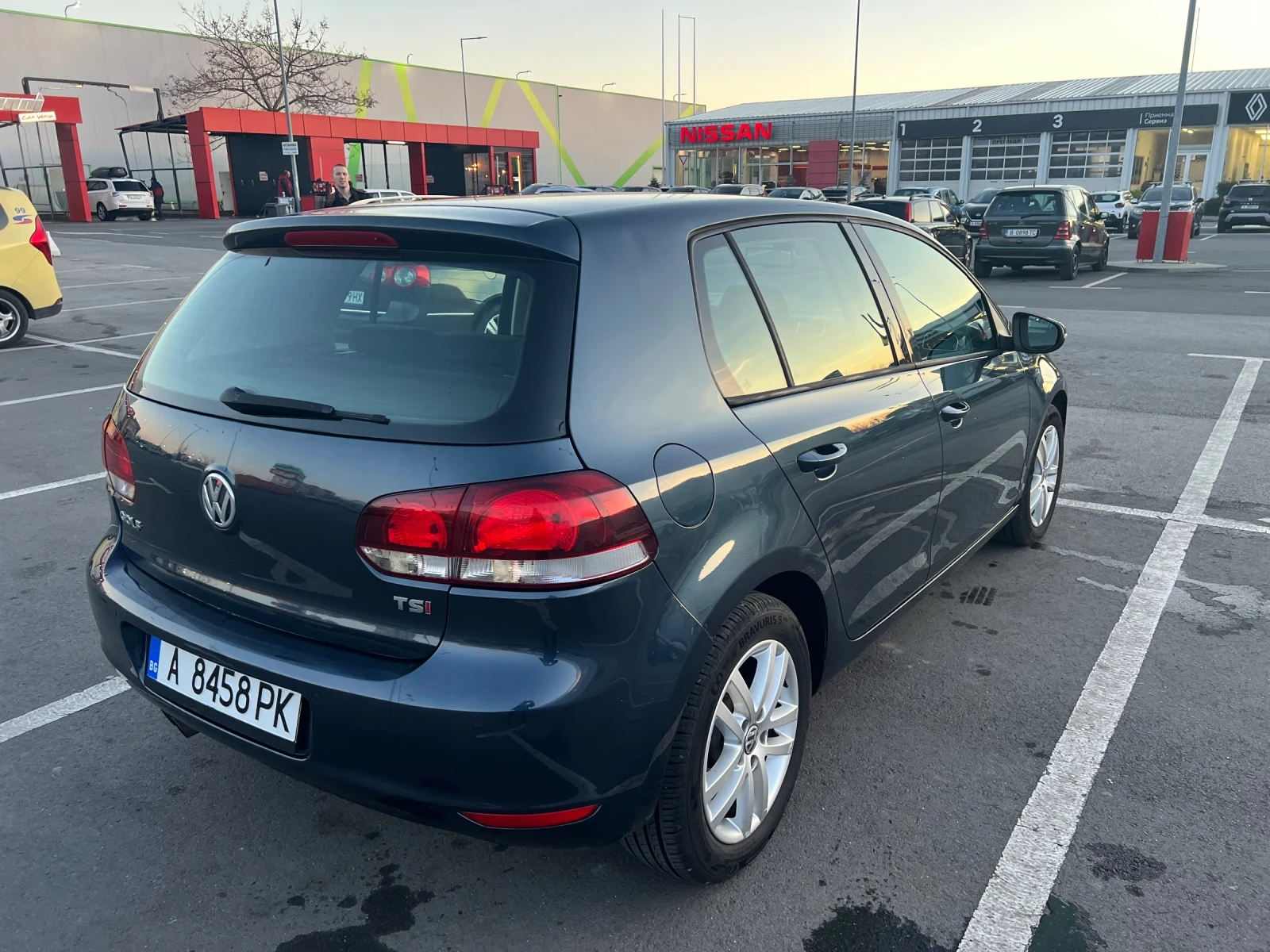 VW Golf 1.4 TSI  Highline - изображение 4