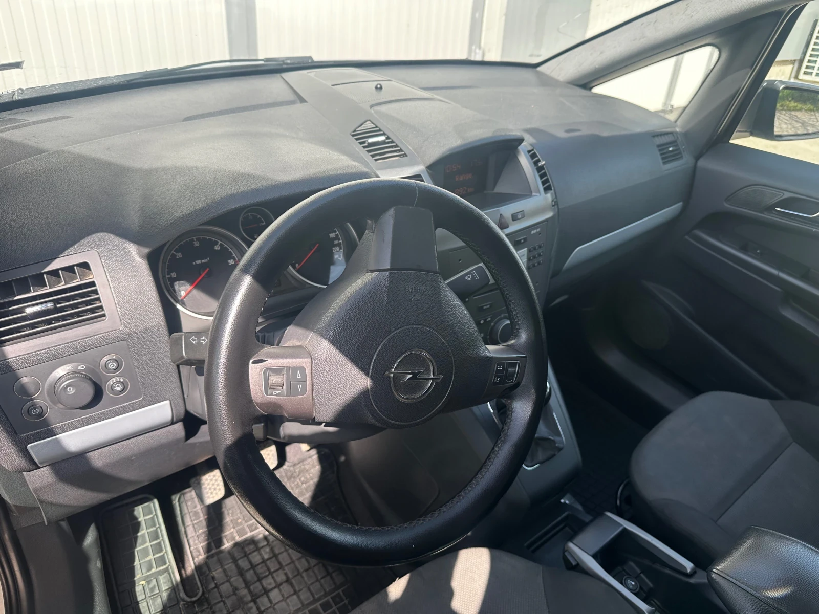 Opel Zafira 1.9 120кс - изображение 4