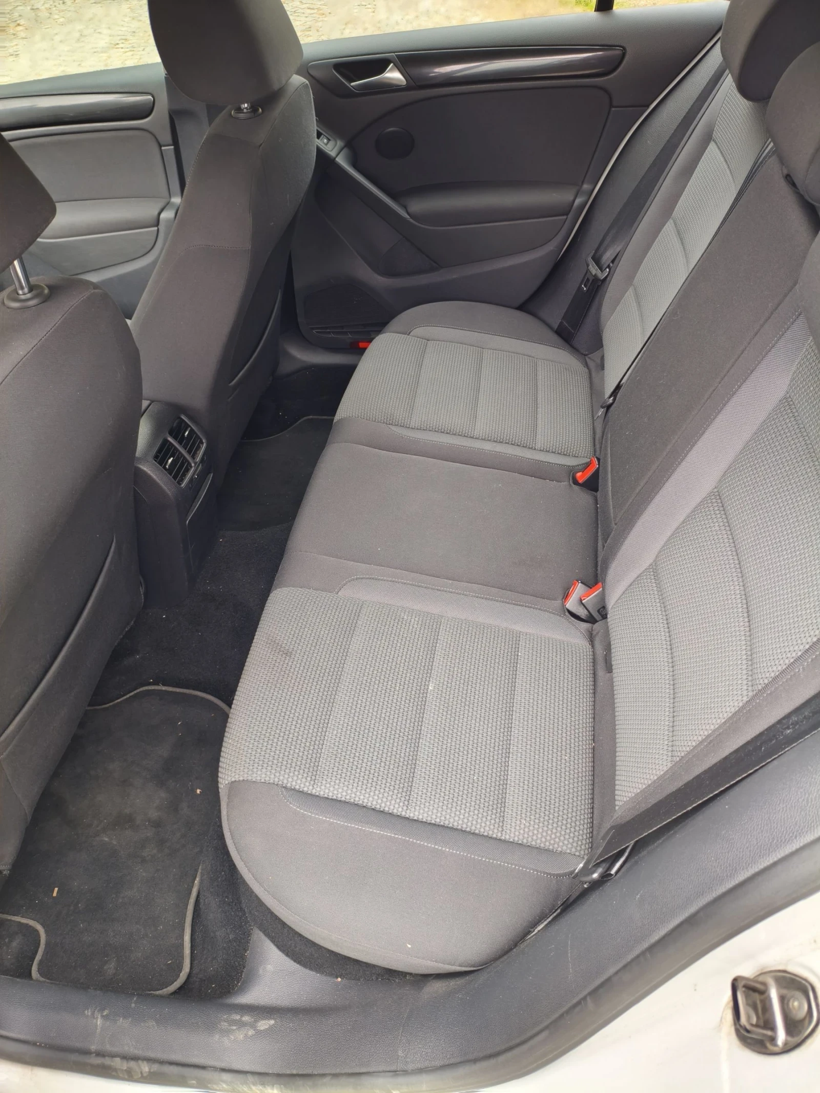 VW Golf  - изображение 8