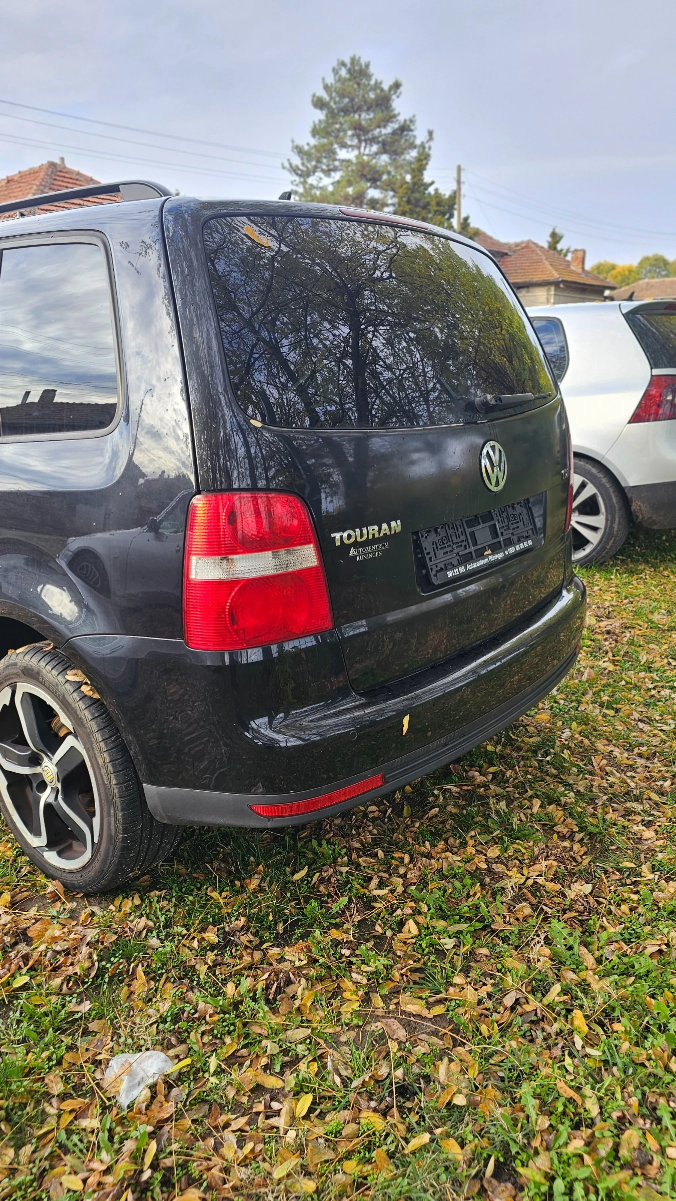 VW Touran  - изображение 8