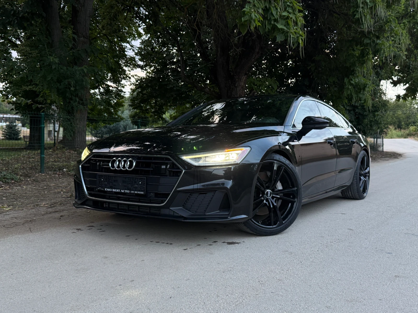Audi A7 55TFSI* S-Line* Quattro* КРИЛО* СЛЕДЕНЕ НА ЛЕНТА* , снимка 4 - Автомобили и джипове - 55293850