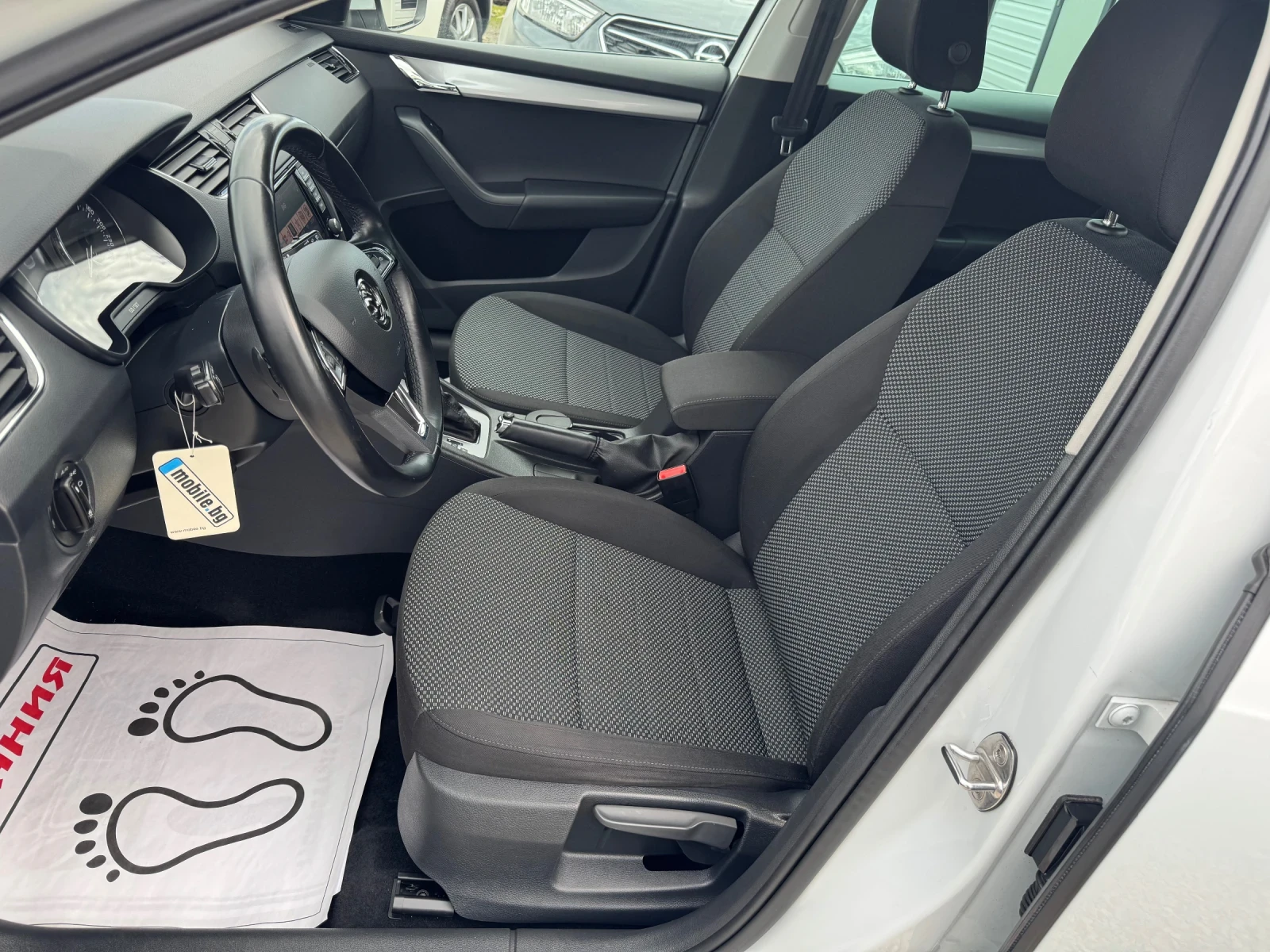 Skoda Octavia 2.0TDI DSG  | Mobile.bg � ����������� 13