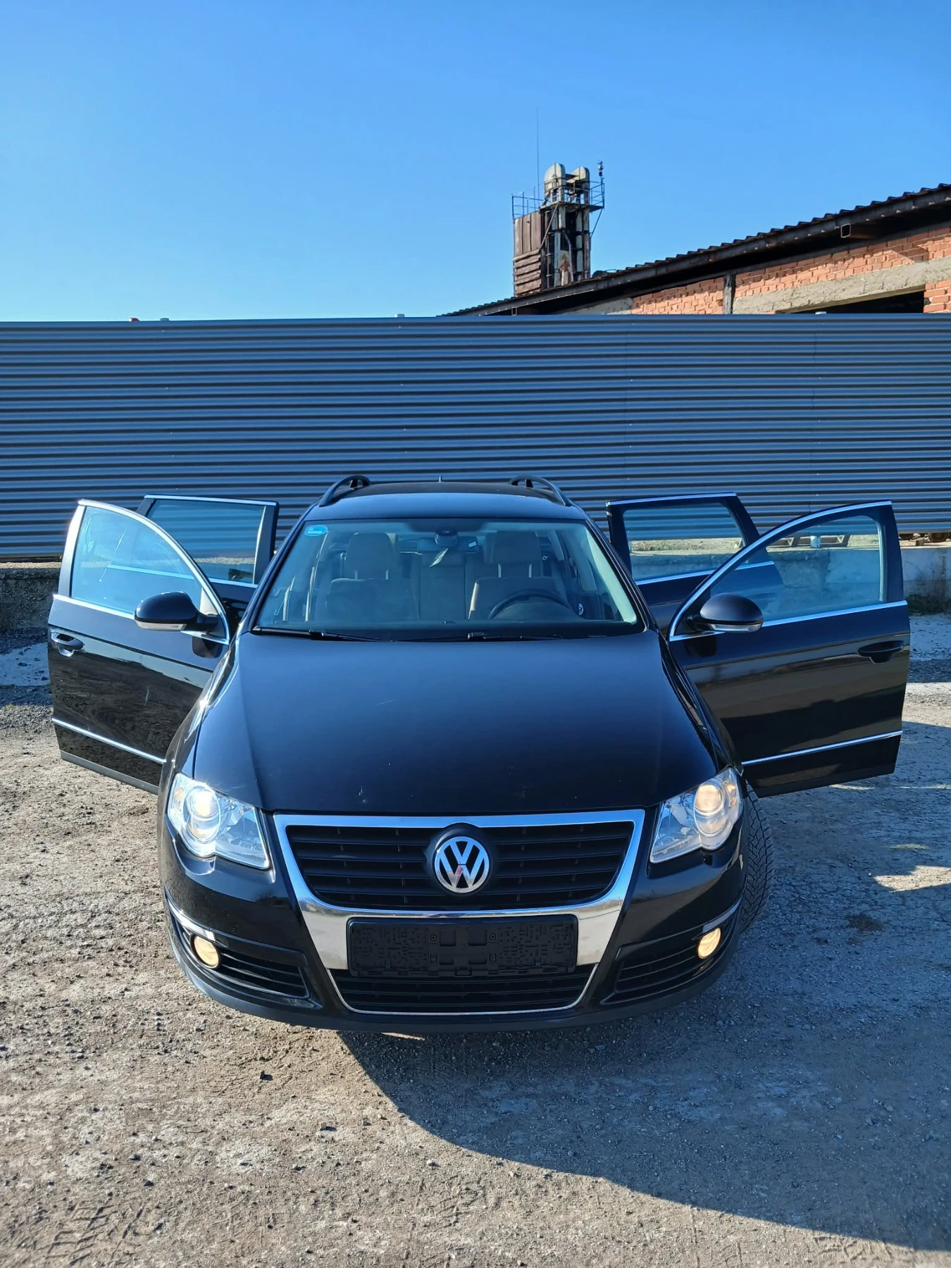 VW Passat 2.0 TDI, снимка 4 - Автомобили и джипове - 53840843