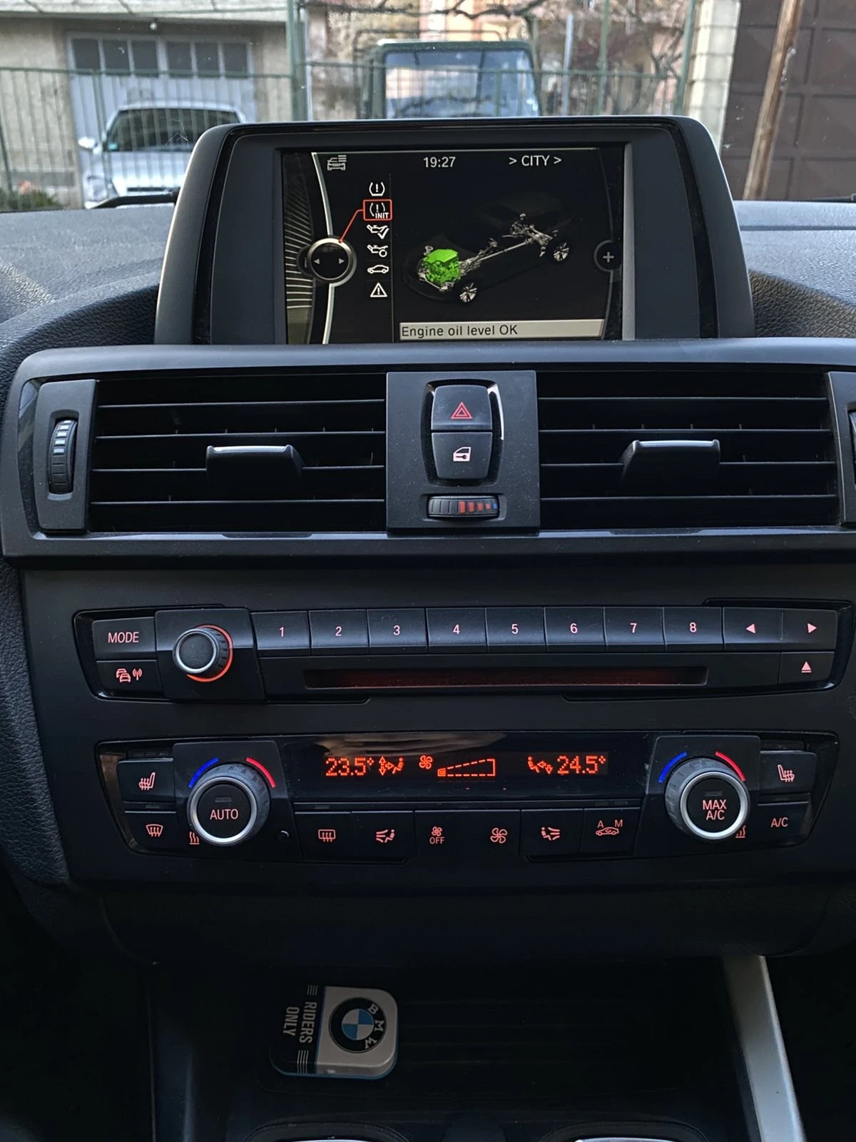 BMW 118 i, снимка 8 - Автомобили и джипове - 54192274