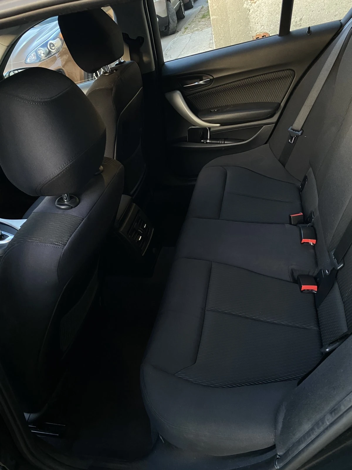 BMW 118 i, снимка 7 - Автомобили и джипове - 54192274