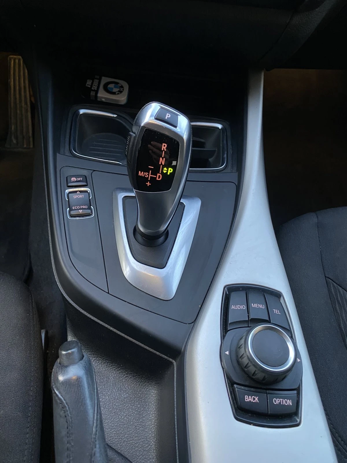 BMW 118 i, снимка 14 - Автомобили и джипове - 54192274