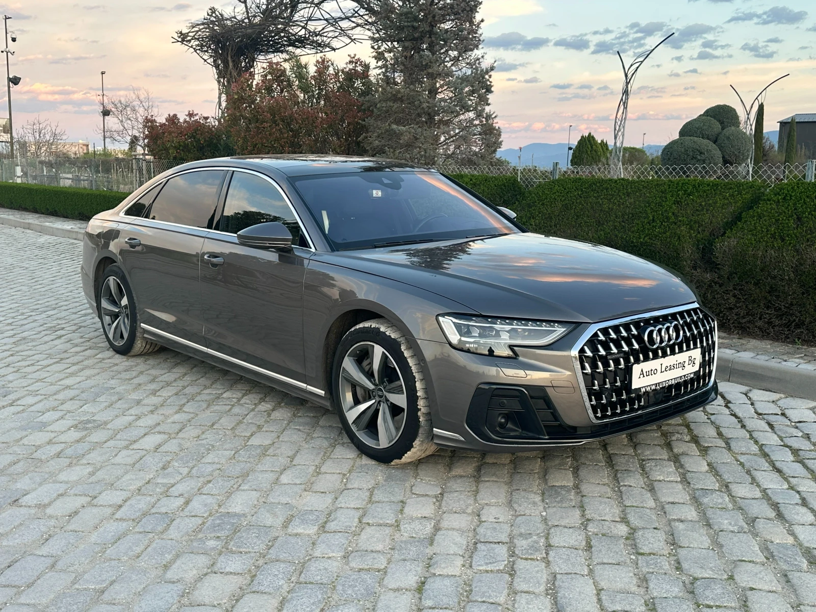 Audi A8 60 TFSIe* LONG* 3xTV* B&O* PANO* MASSAGE* CHAUFFEU, снимка 3 - Автомобили и джипове - 54197789