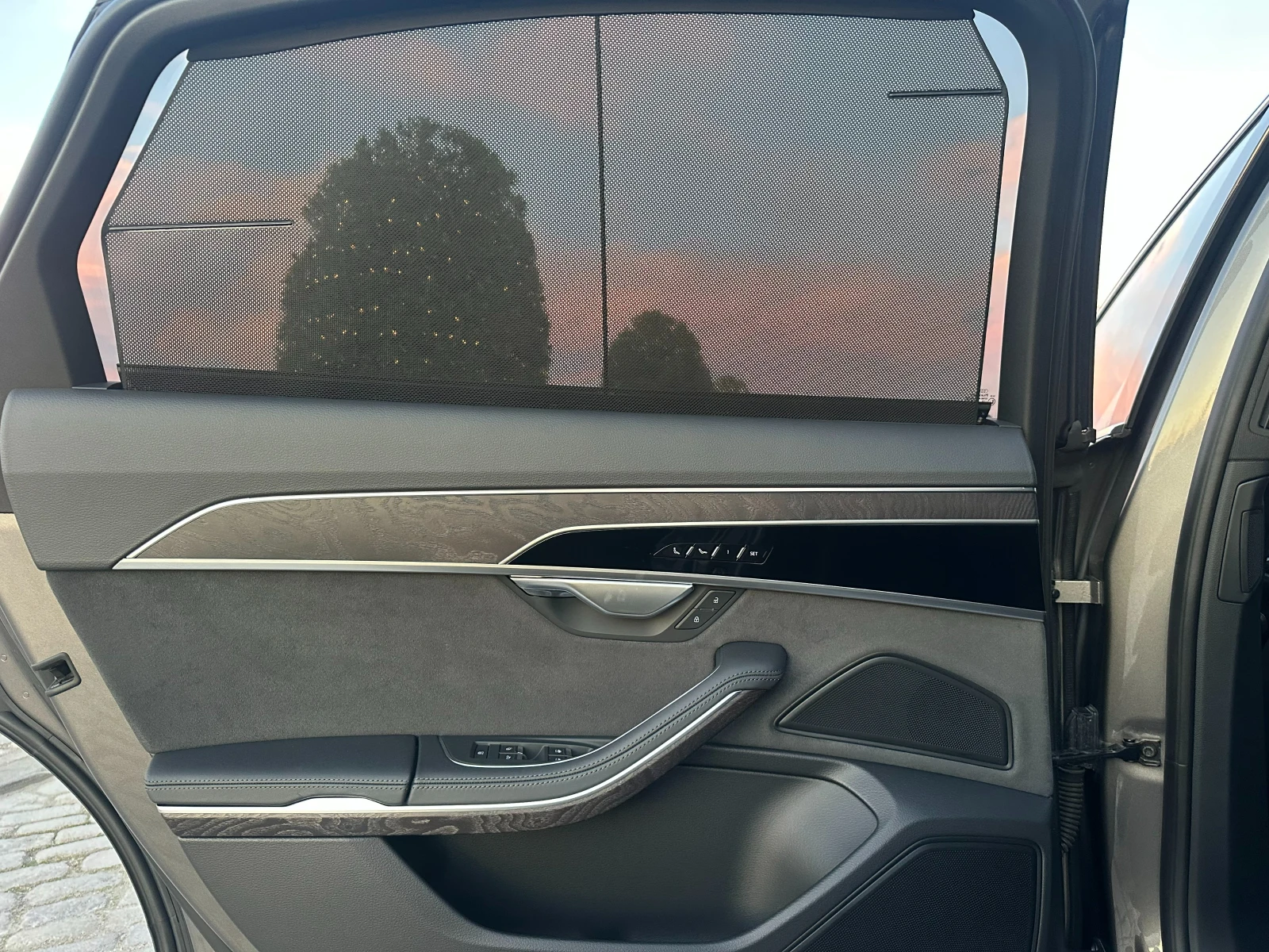 Audi A8 60 TFSIe* LONG* 3xTV* B&O* PANO* MASSAGE* CHAUFFEU, снимка 16 - Автомобили и джипове - 54197789