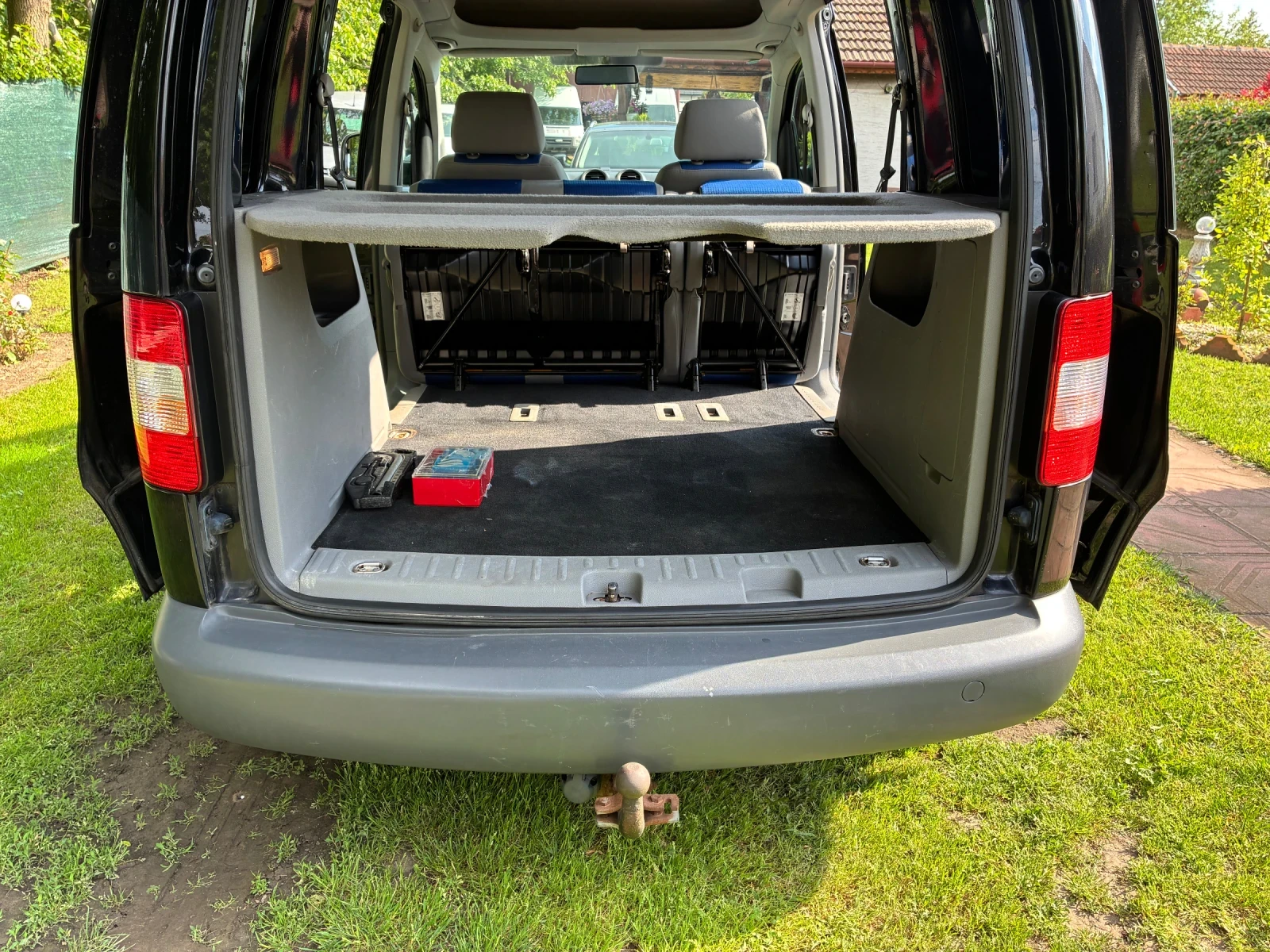 VW Caddy LiFE КЛИМАТИК, снимка 13 - Автомобили и джипове - 54658600