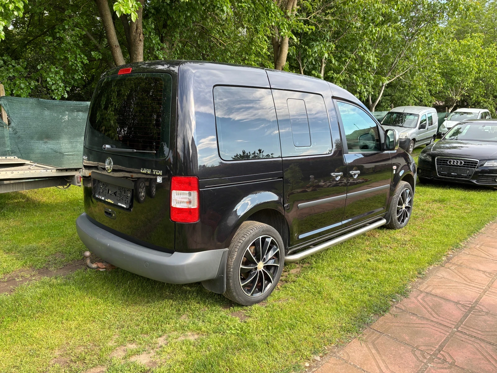 VW Caddy LiFE КЛИМАТИК, снимка 3 - Автомобили и джипове - 54658600