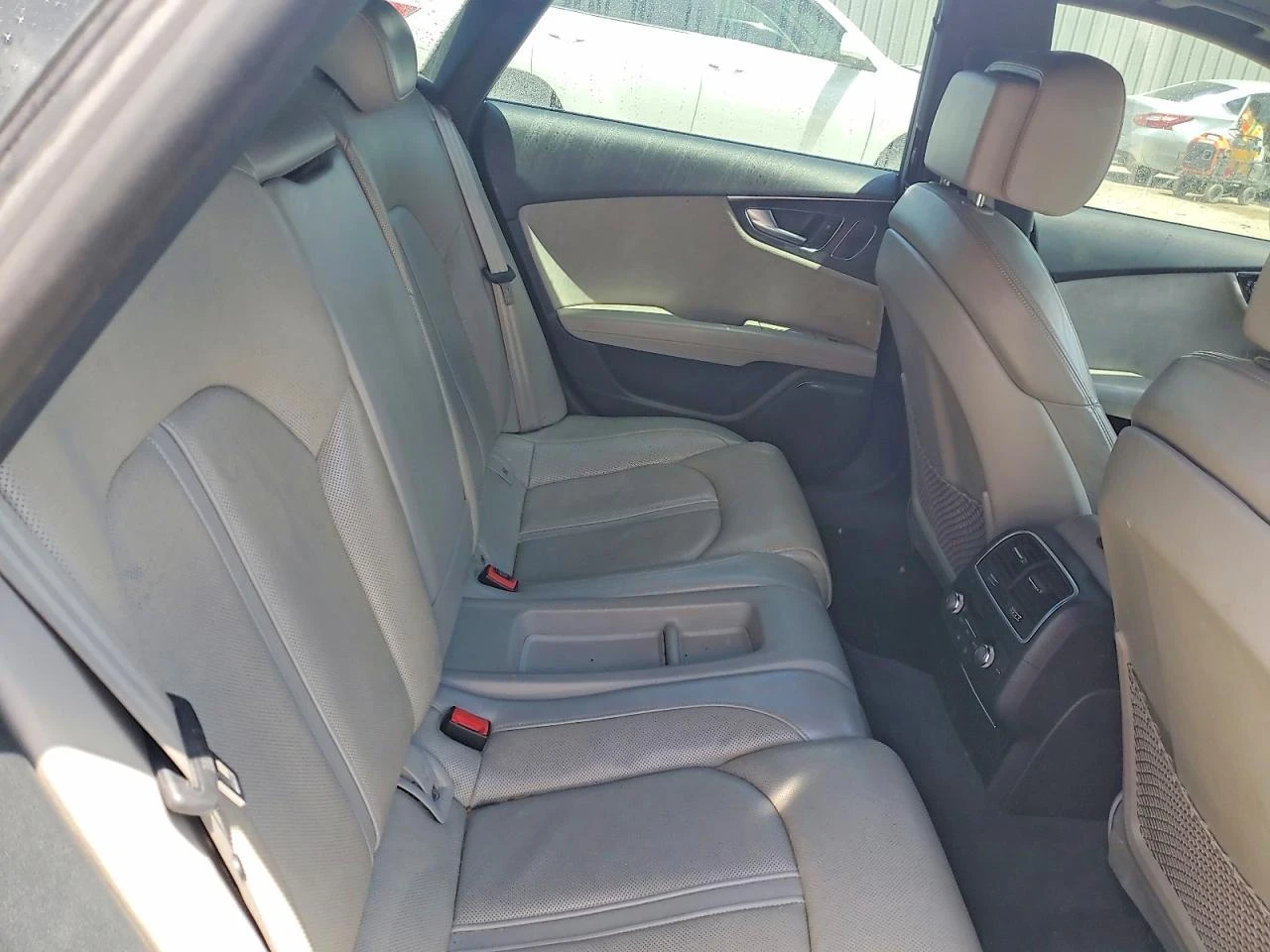 Audi S7 PREMIUM + * �����*  | Mobile.bg � ����������� 10