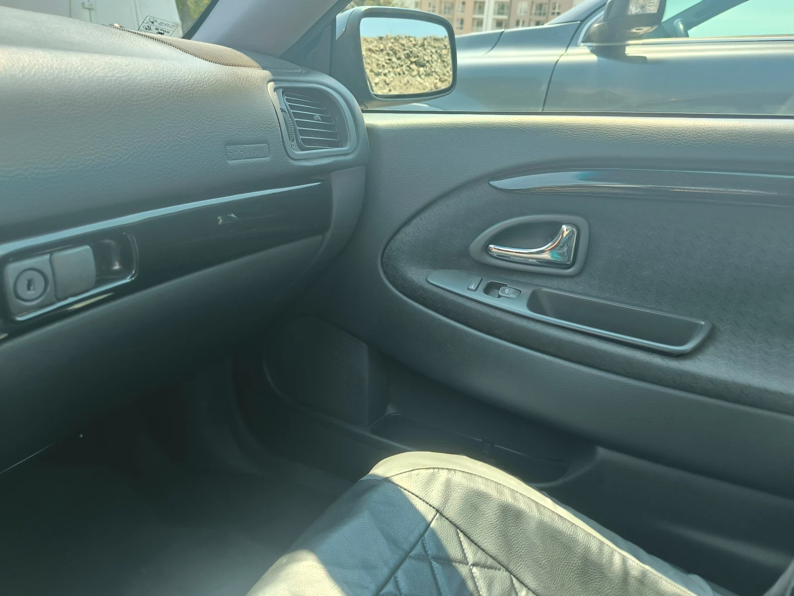 Volvo V40, снимка 7 - Автомобили и джипове - 55057669