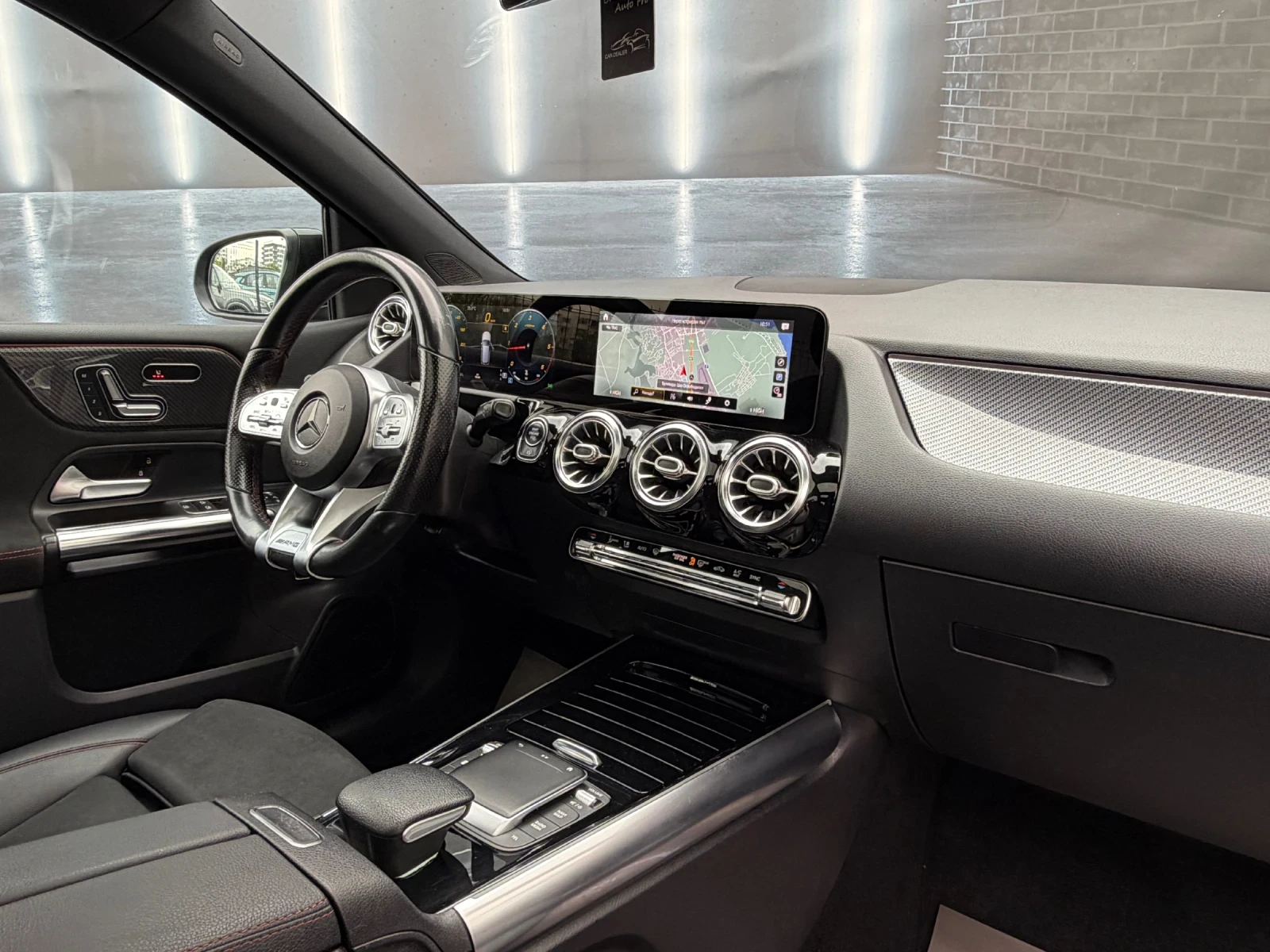 Mercedes-Benz B 200 AMG Line, снимка 13 - Автомобили и джипове - 55217284